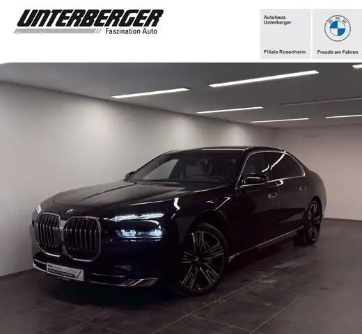 BMW 750 e xDrive Lim. B&W Pano. DA. Prof. PA. Prof. Massag