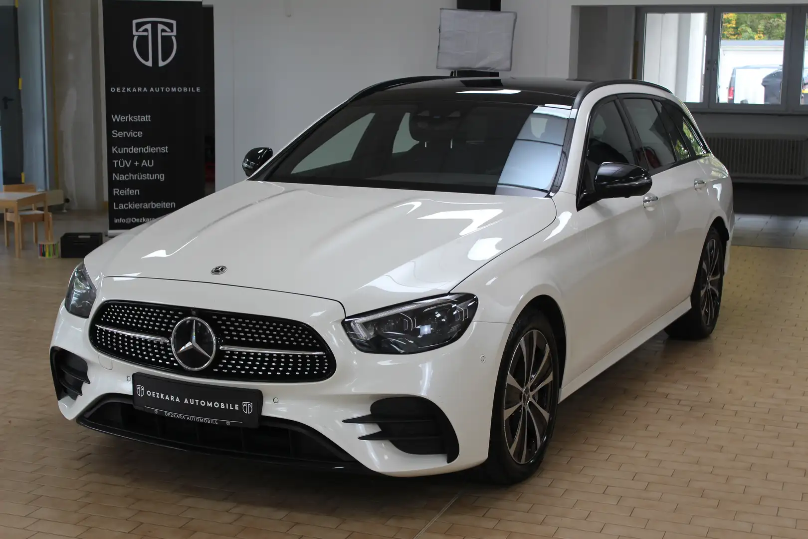 Mercedes-Benz E 400 E 400 d 4Matic Weiß - 1