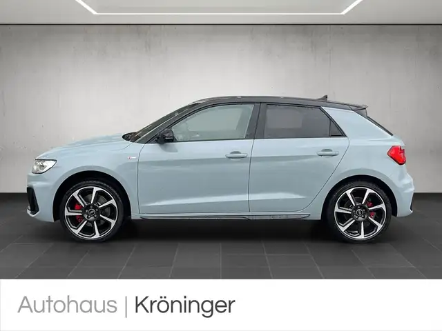 Audi A1 view 3