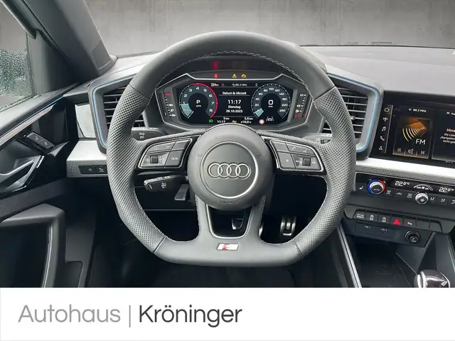 Audi A1 view 11