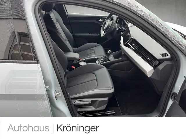 Audi A1 view 9