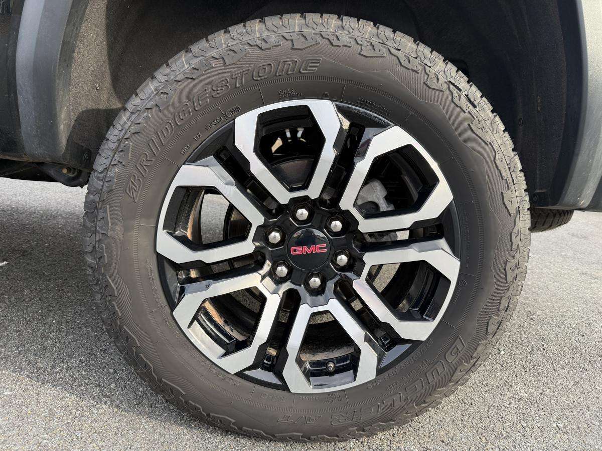 2026 GMC Canyon Crew Cab Short Box 4-Wheel Drive AT4 | Leather | H — снимка 1