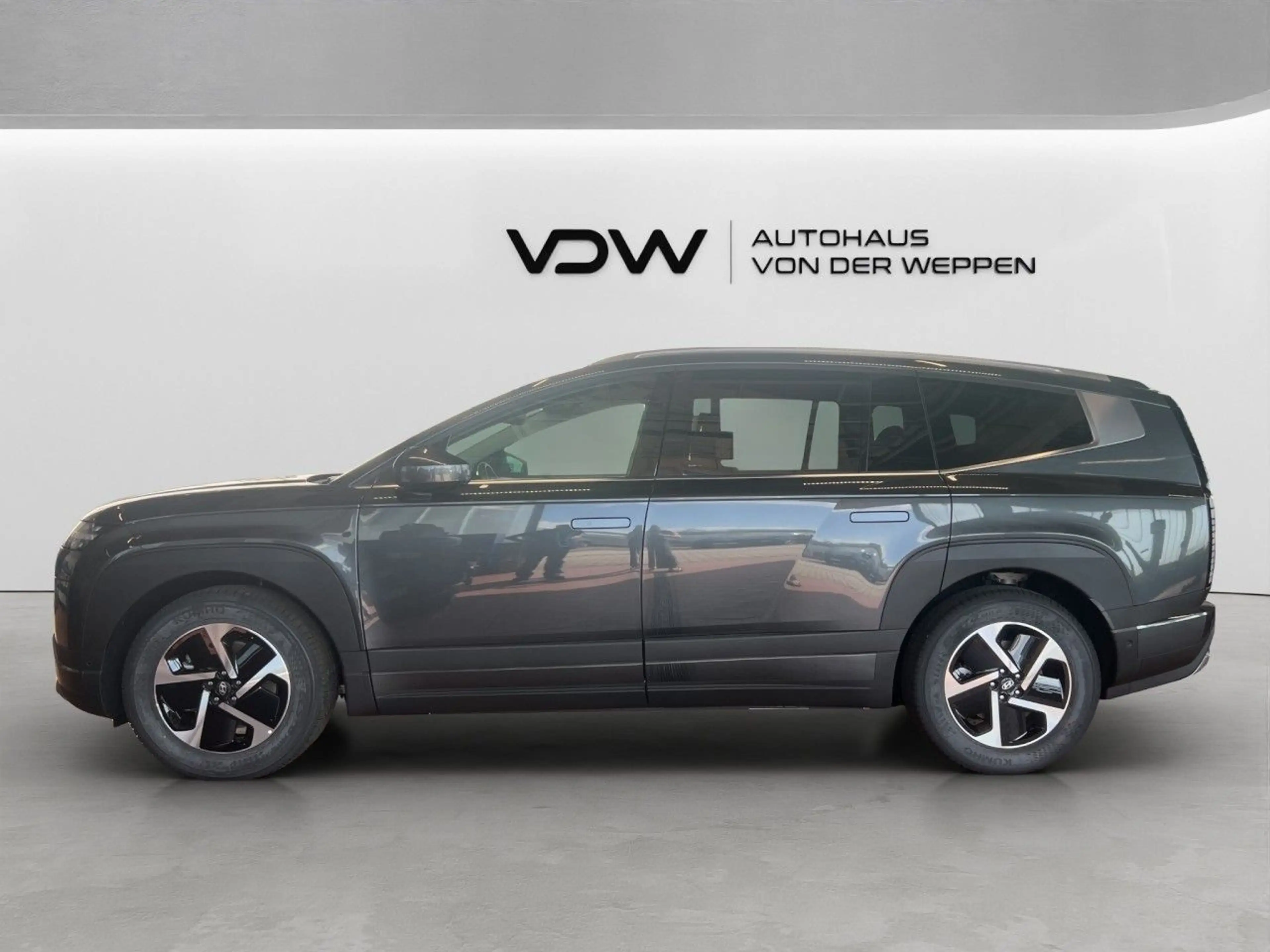 Hyundai IONIQ 9 TECHNIQ 7 SITZE INKL. GLASDACH! — photo 4