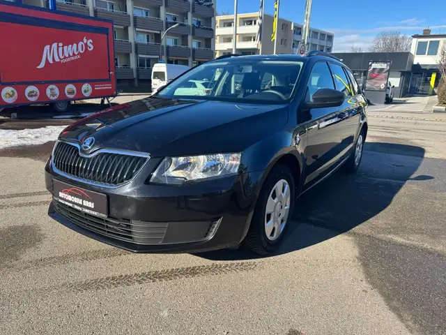 Skoda Octavia Combi  Tüvneu 1Hand AHG TIPTOP