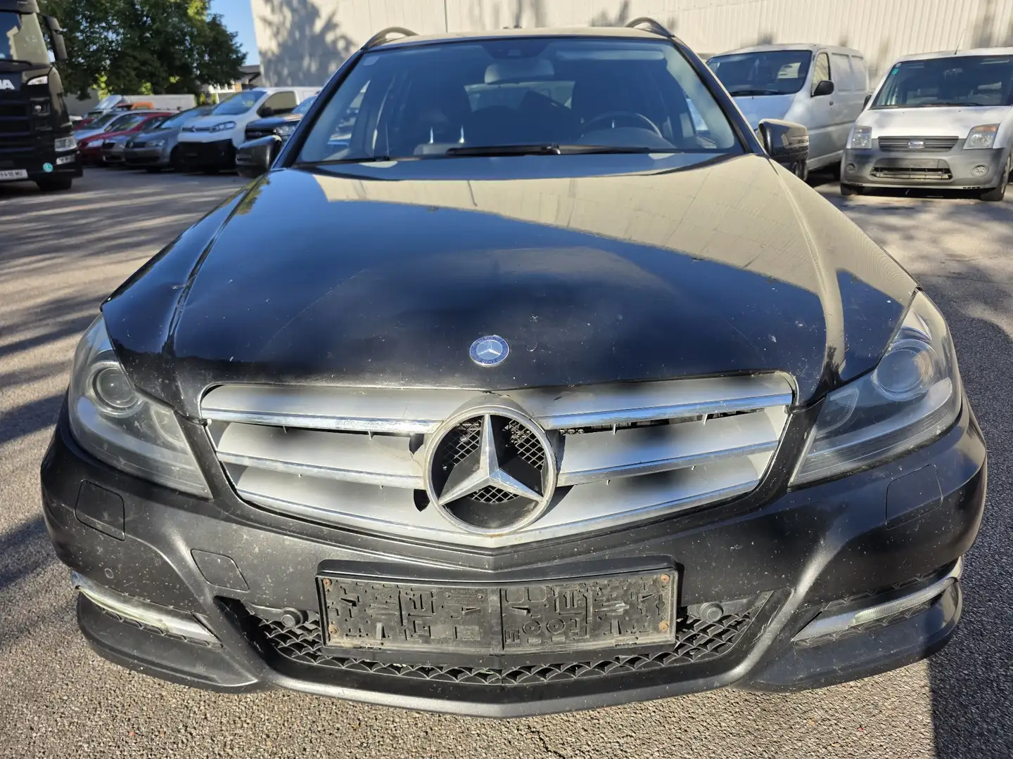 Mercedes-Benz C 180 T CDI DPF (BlueEFFICIENCY) Elegance Schwarz - 1