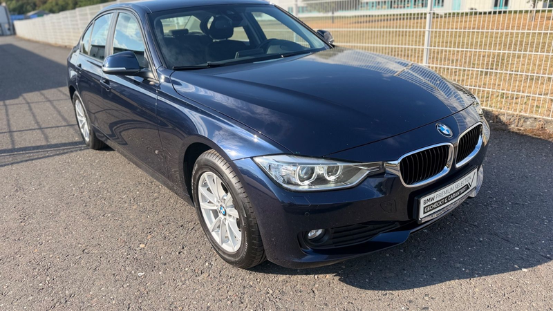BMW 320 d Automatik/Klimat/Stzh/HuD/Navi+/Xenon/EURO6 — photo 3