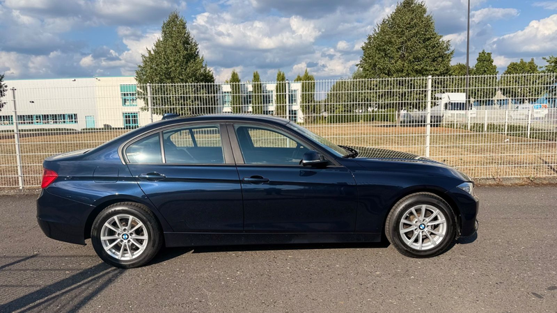 BMW 320 d Automatik/Klimat/Stzh/HuD/Navi+/Xenon/EURO6 — photo 13