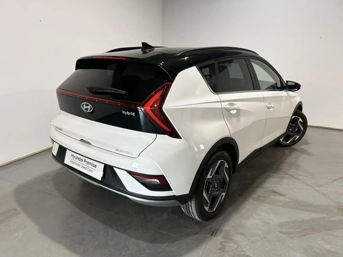 Hyundai BAYON 1.0 TGDI 48V Tecno Blanco - 2