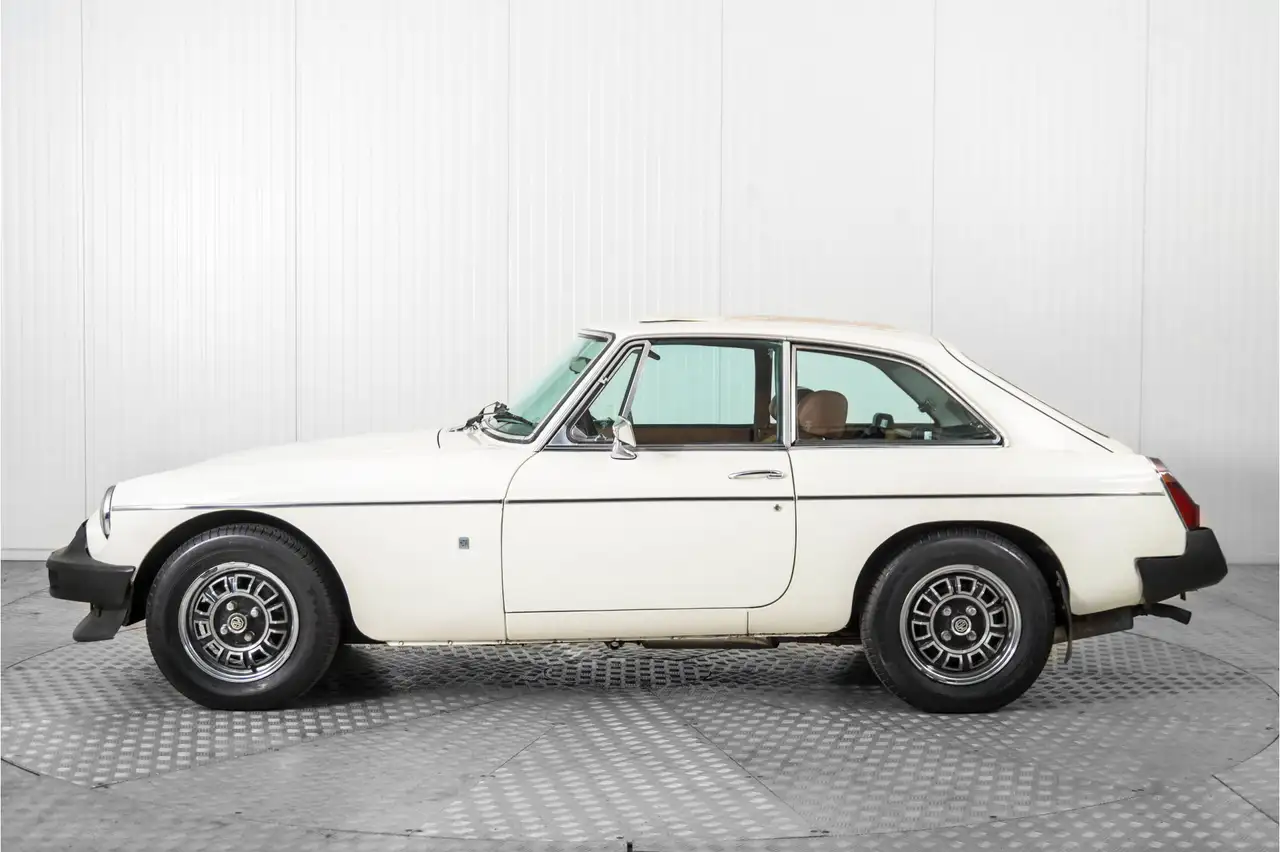 MG B GT V8 LHD, foto 9