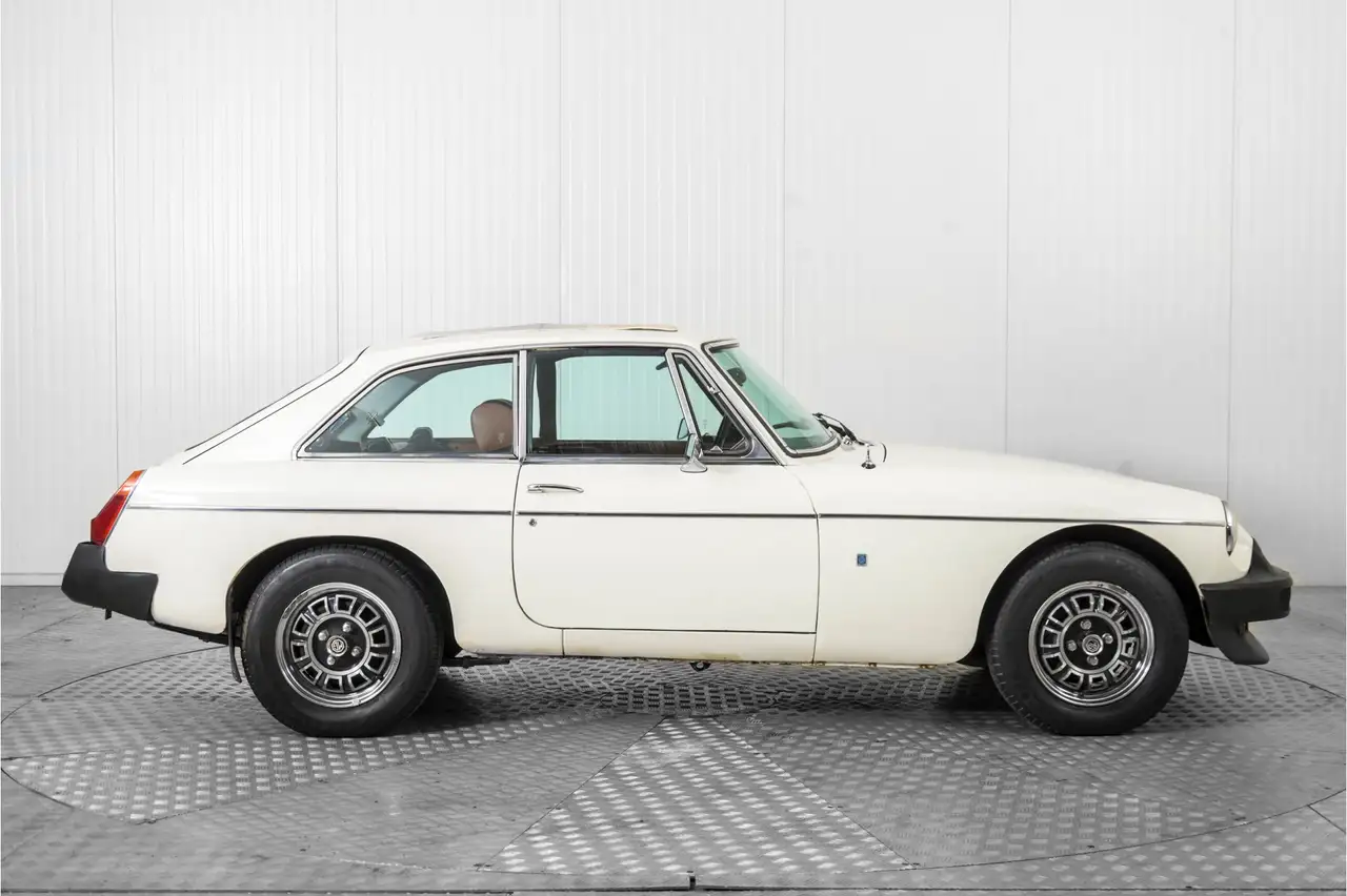 MG B GT V8 LHD, foto 10