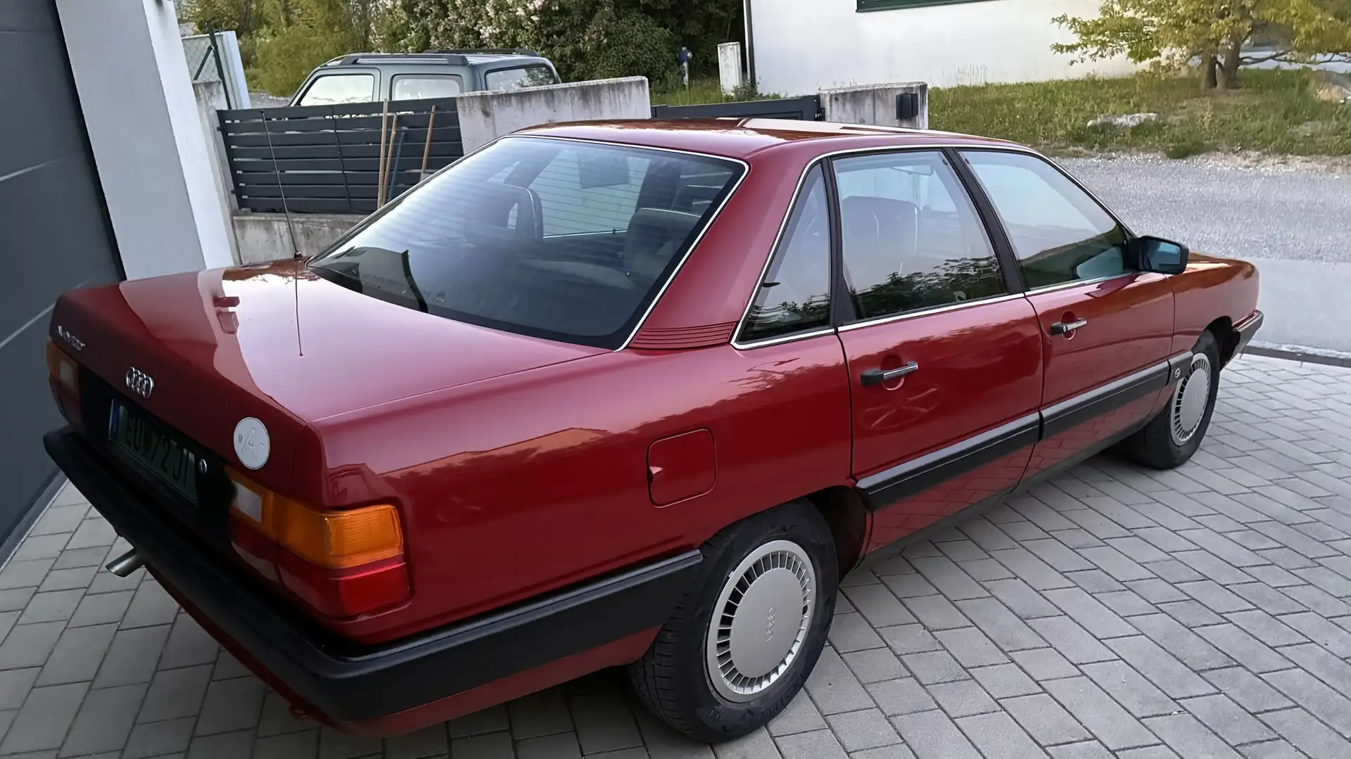 Audi 100 1,8 - 2