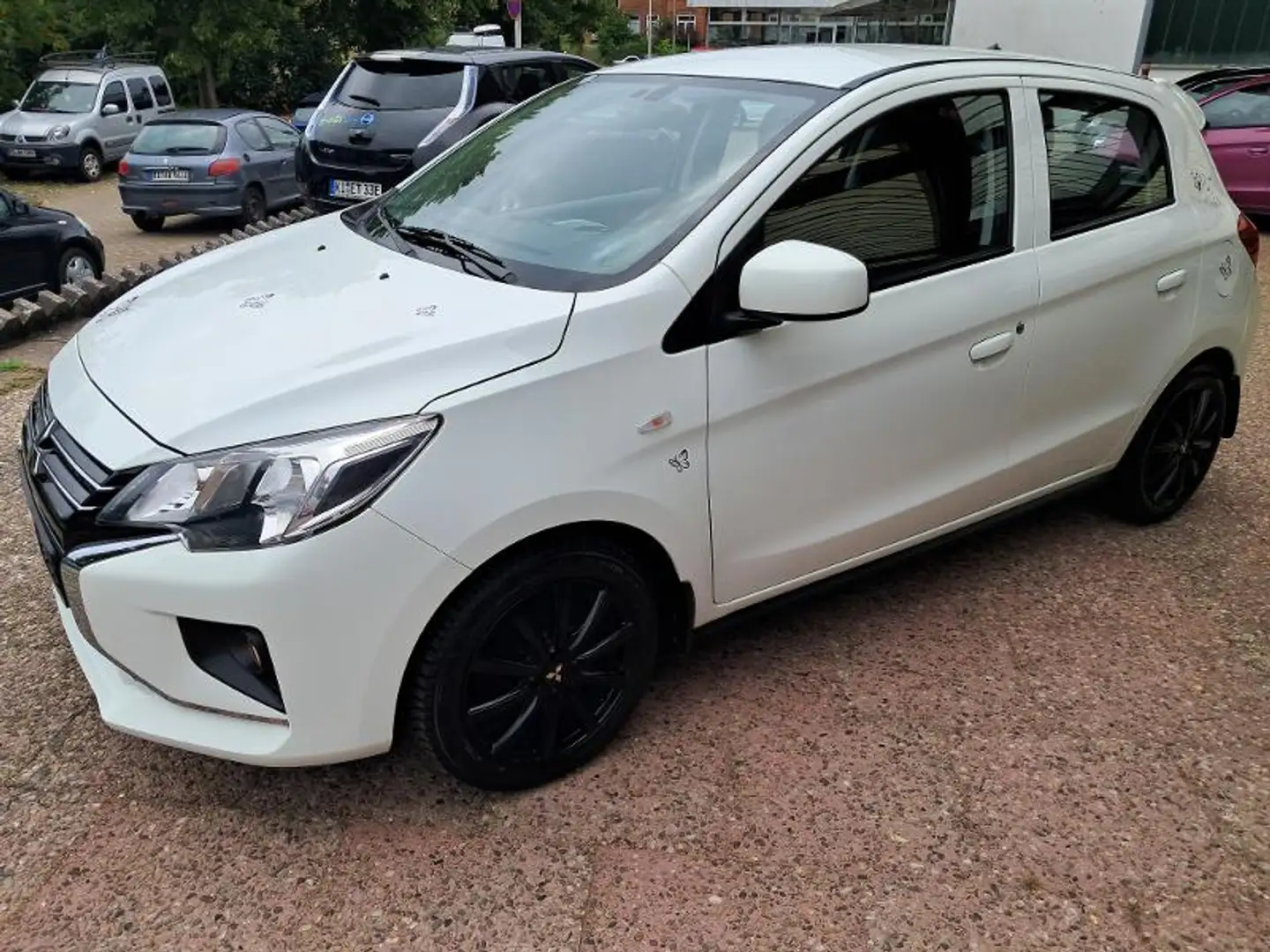 Mitsubishi Space Star Intro Edition 1.0 MIVEC 5-Gang Weiß - 1