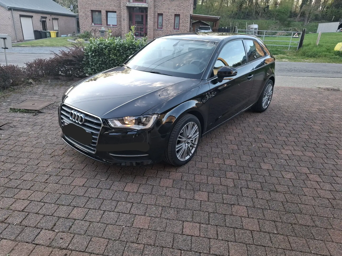 Audi A3 1.2 TFSI Ambiente - 1
