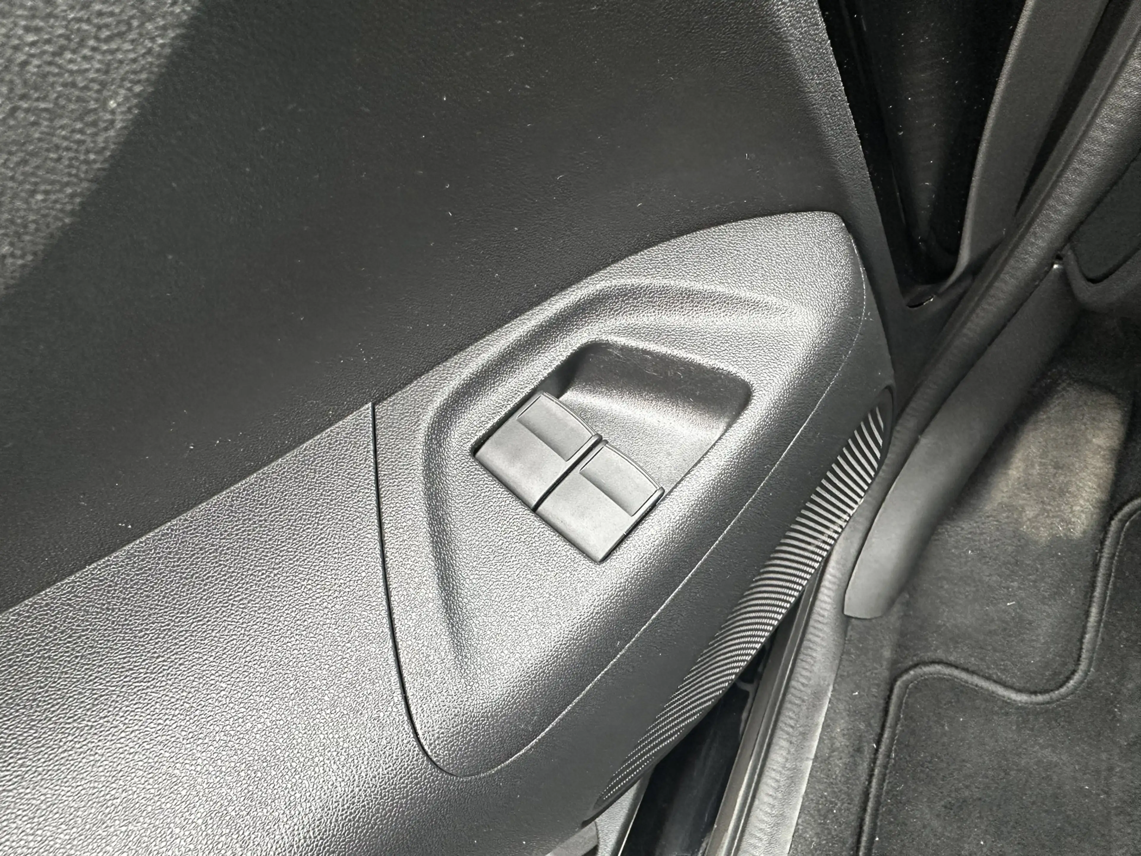 Peugeot 108 1.0 e-VTi Active | Airco | Apple Carplay | LED — photo 13