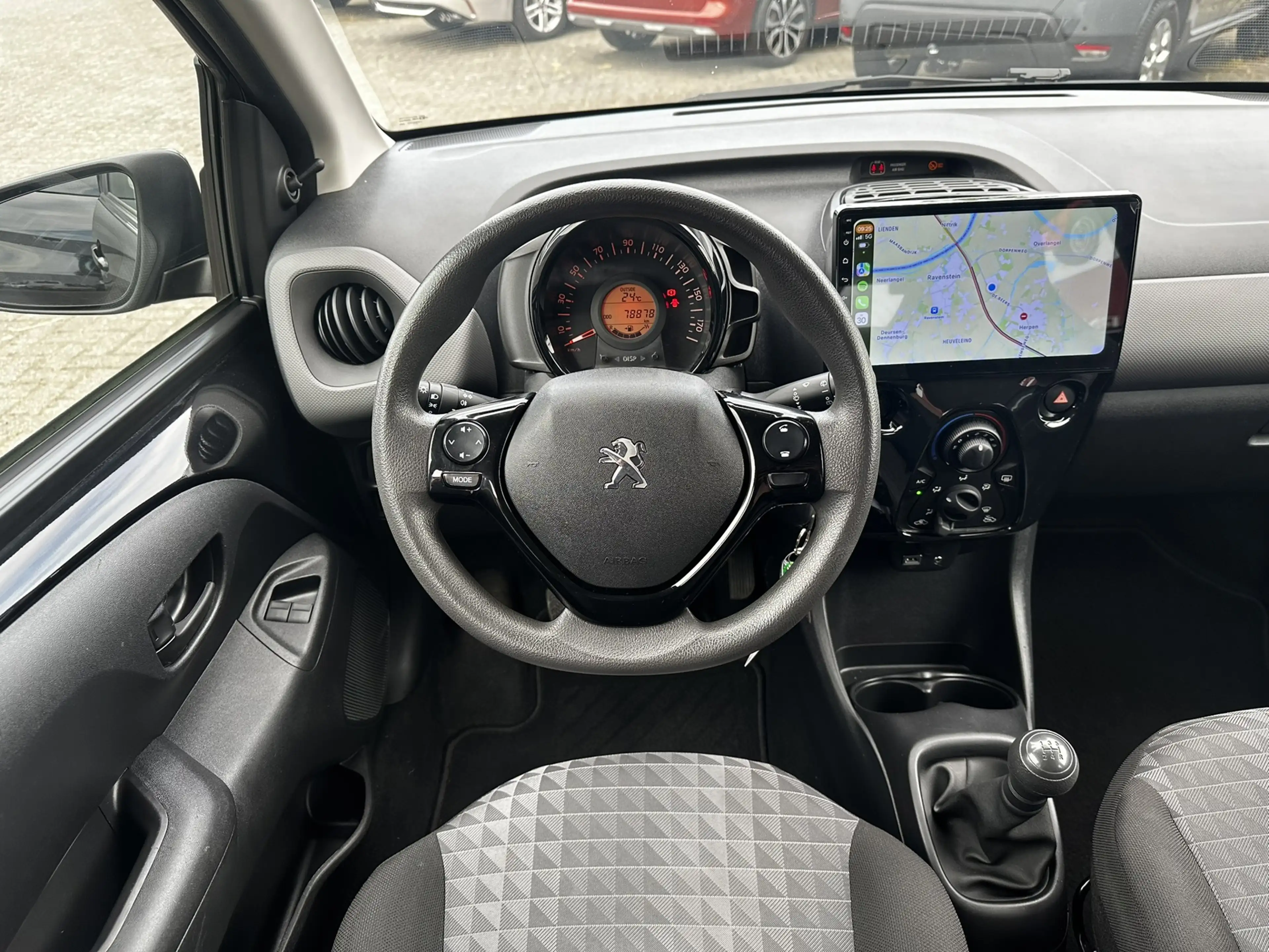Peugeot 108 1.0 e-VTi Active | Airco | Apple Carplay | LED — photo 10