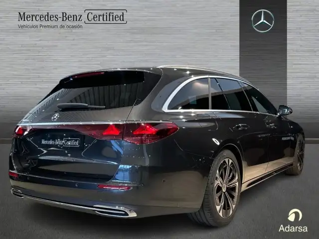 Mercedes-Benz E-Class view 2