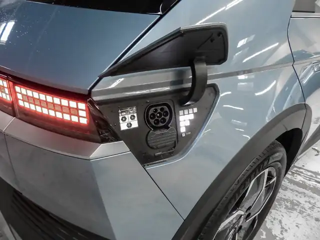 Hyundai Ioniq 5 view 15