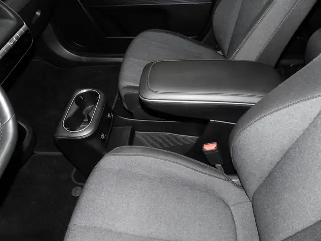 Hyundai Ioniq 5 view 11