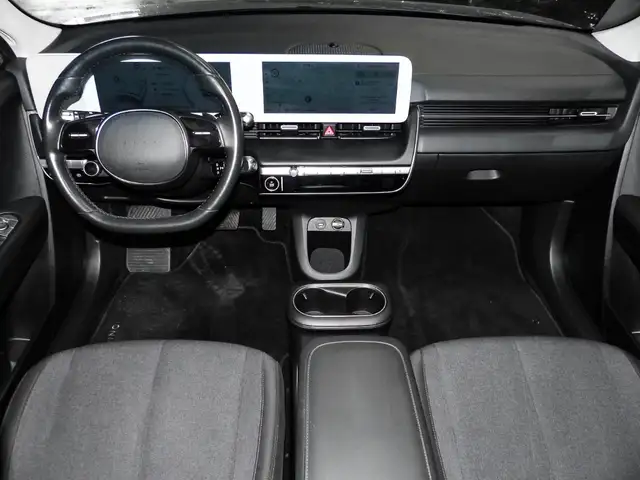 Hyundai Ioniq 5 view 6