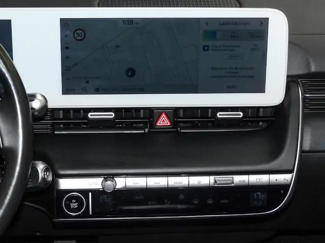 Hyundai Ioniq 5 view 7