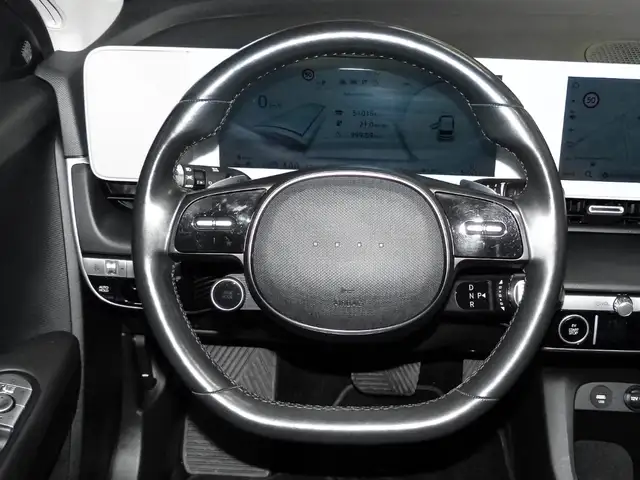 Hyundai Ioniq 5 view 9