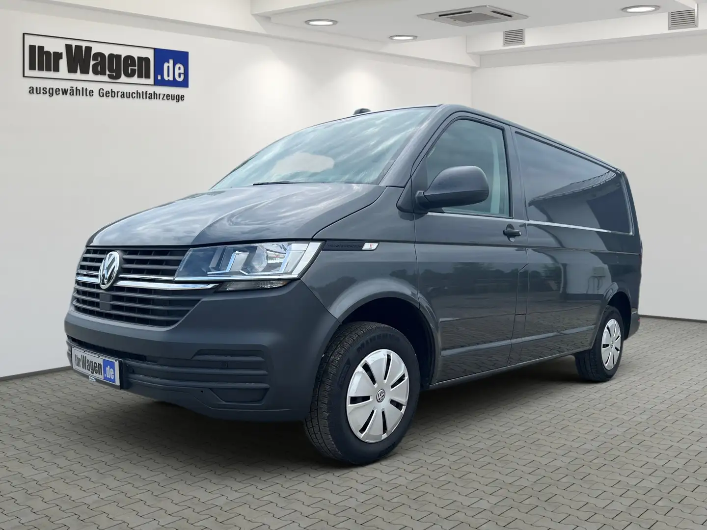 Volkswagen T6.1 Transporter FWD*1.Hand*Kamera*DSG*AHK* Grau - 1