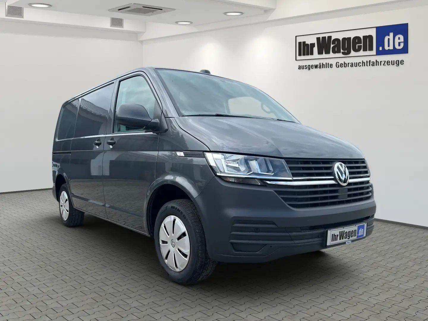 Volkswagen T6.1 Transporter FWD*1.Hand*Kamera*DSG*AHK* Grau - 2