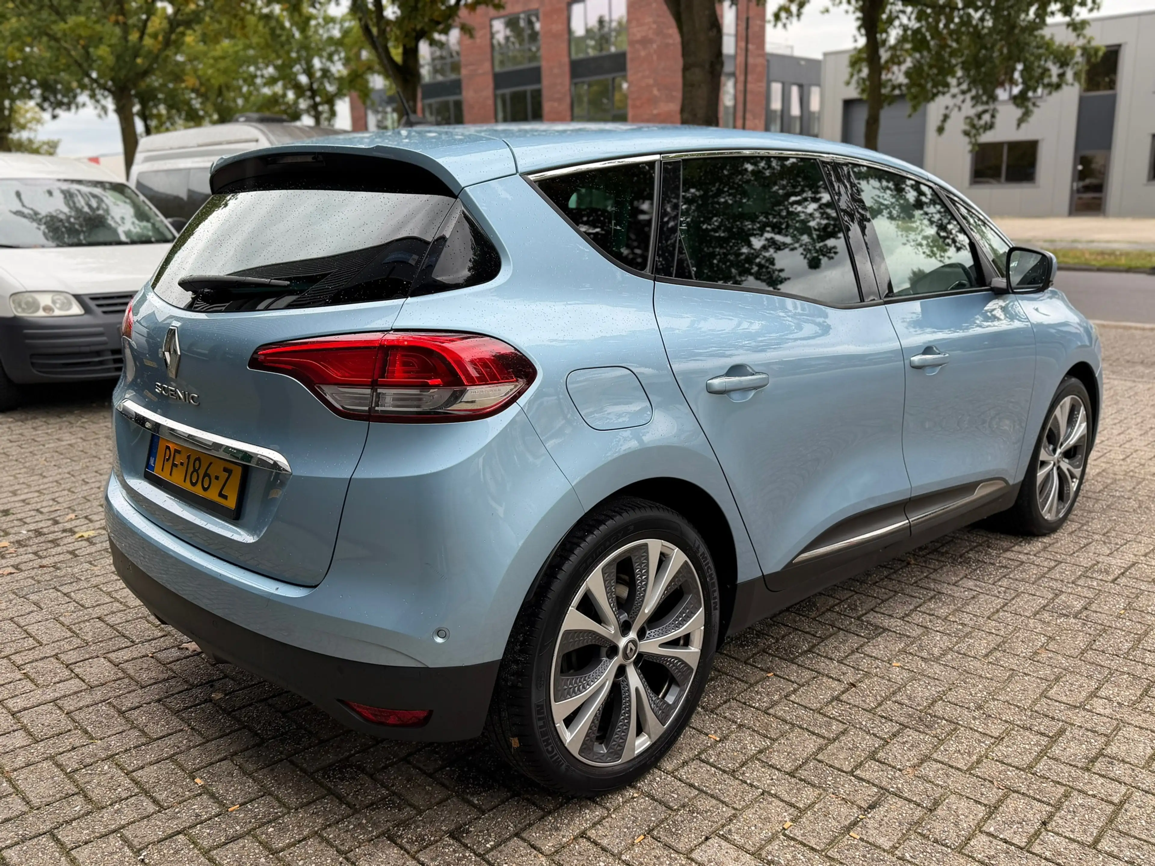 Renault Scenic 1.5 dCi Intens — photo 5