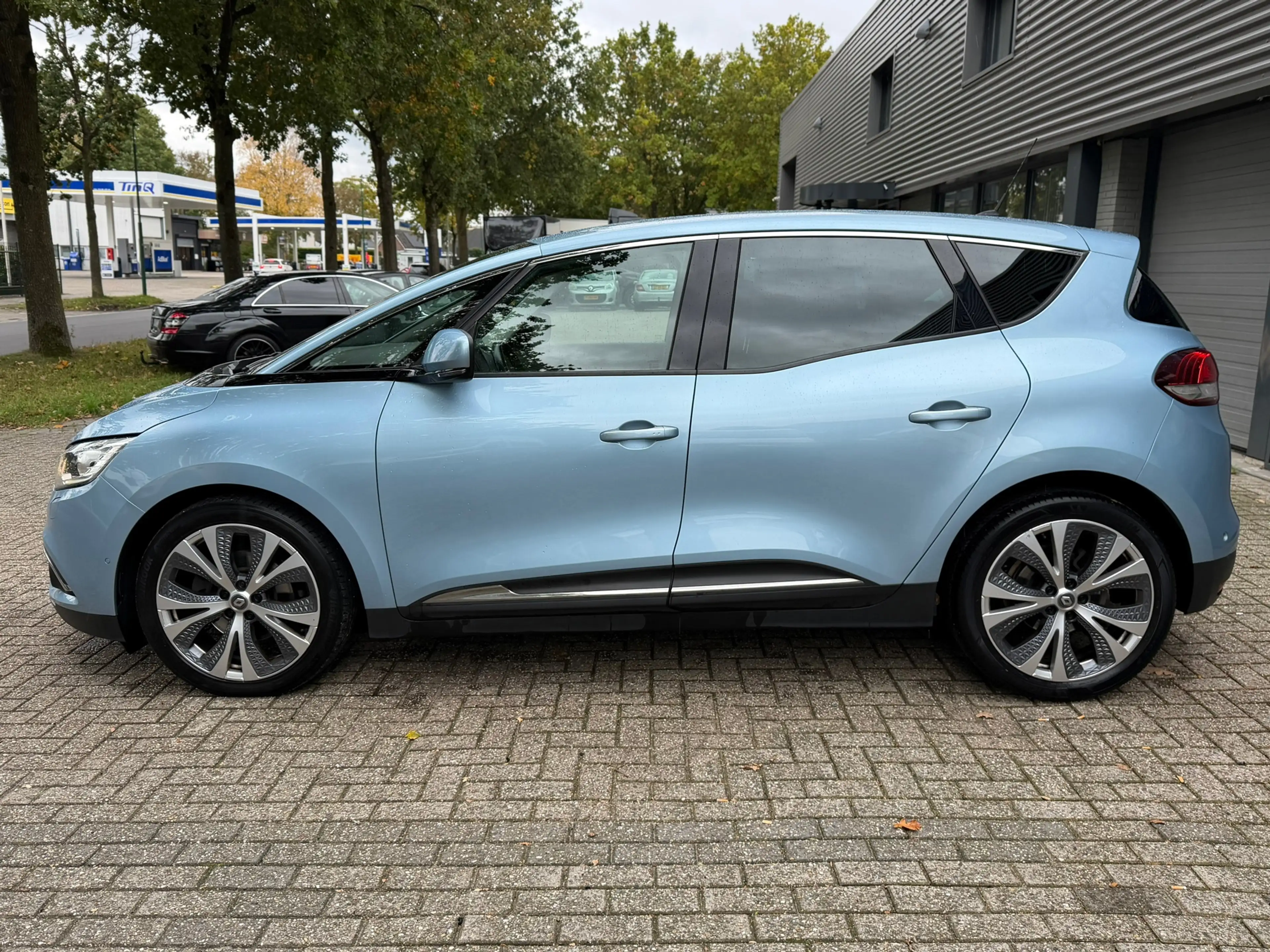 Renault Scenic 1.5 dCi Intens — photo 2