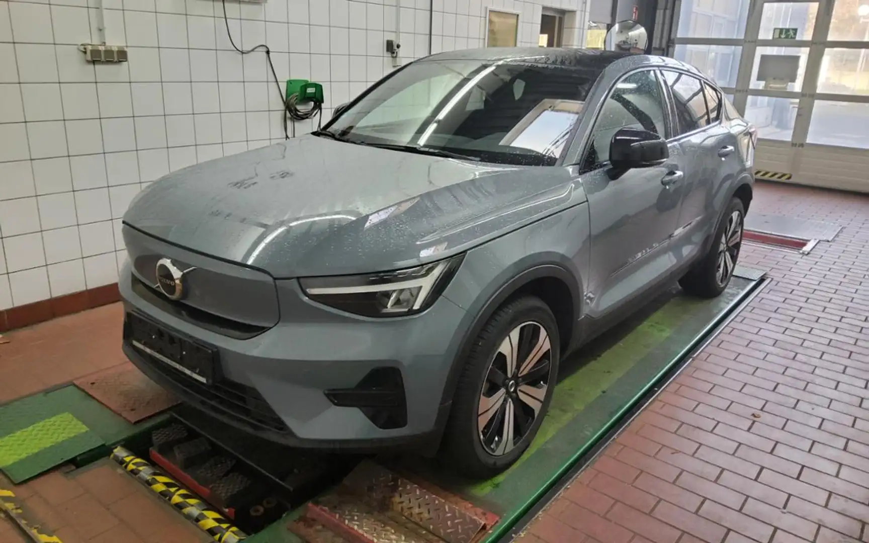 Volvo C40 Recharge Pure Electric Core+WINTERPAK+RFK+ Grau - 2