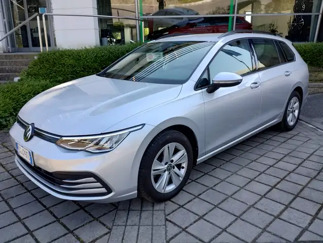 Volkswagen Golf Variant Golf VIII Variant 2.0 tdi Life115cv dsg