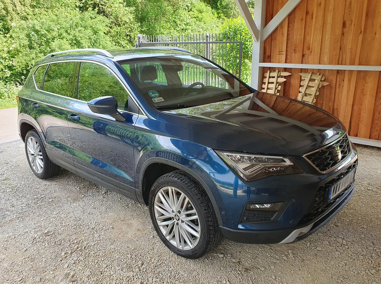 SEAT Ateca Ateca 2.0 TDI DSG Xcellence Blau - 1