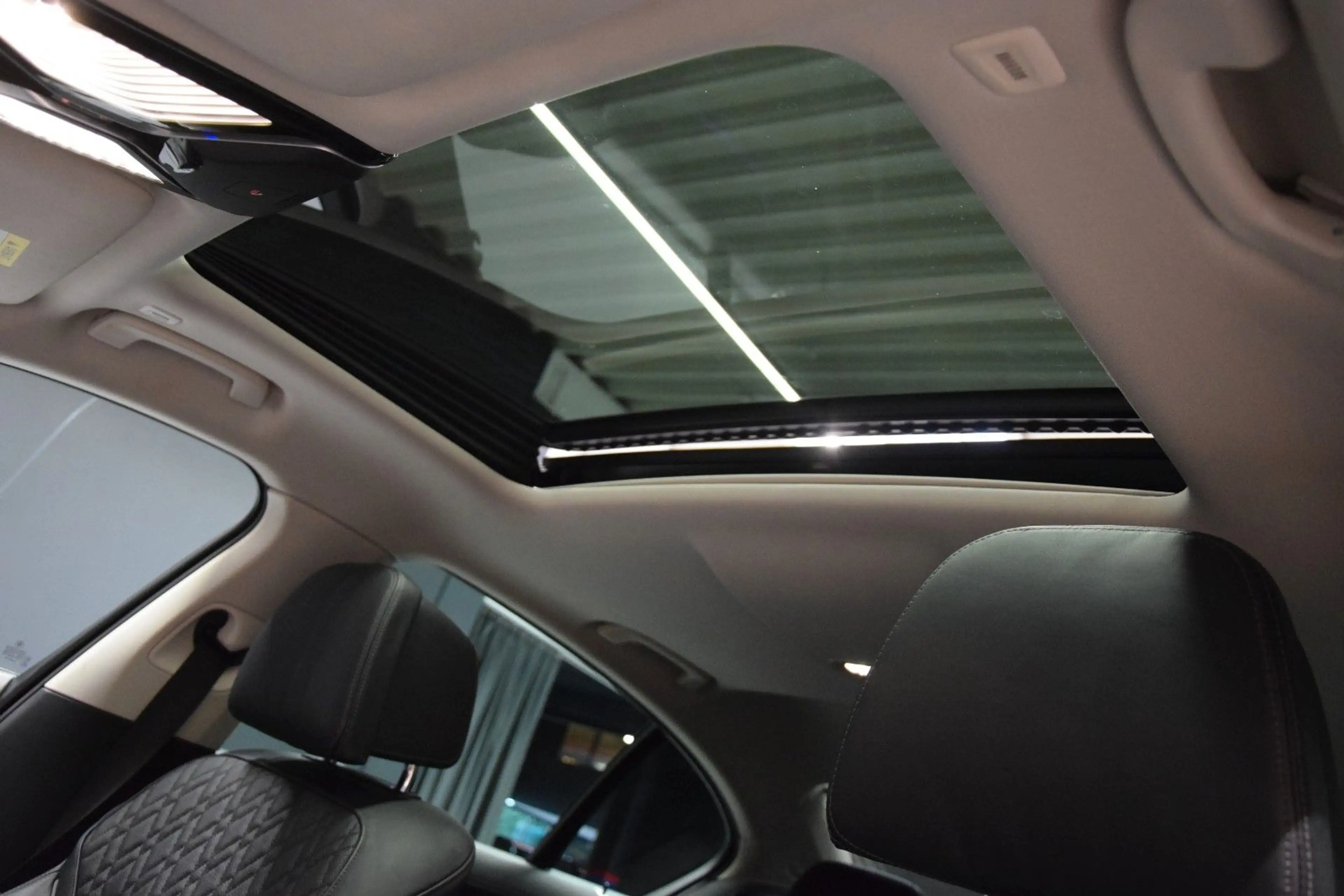 BMW 750 d xDrive HuD Leder ACC Massage H&k Laser Kam — photo 17