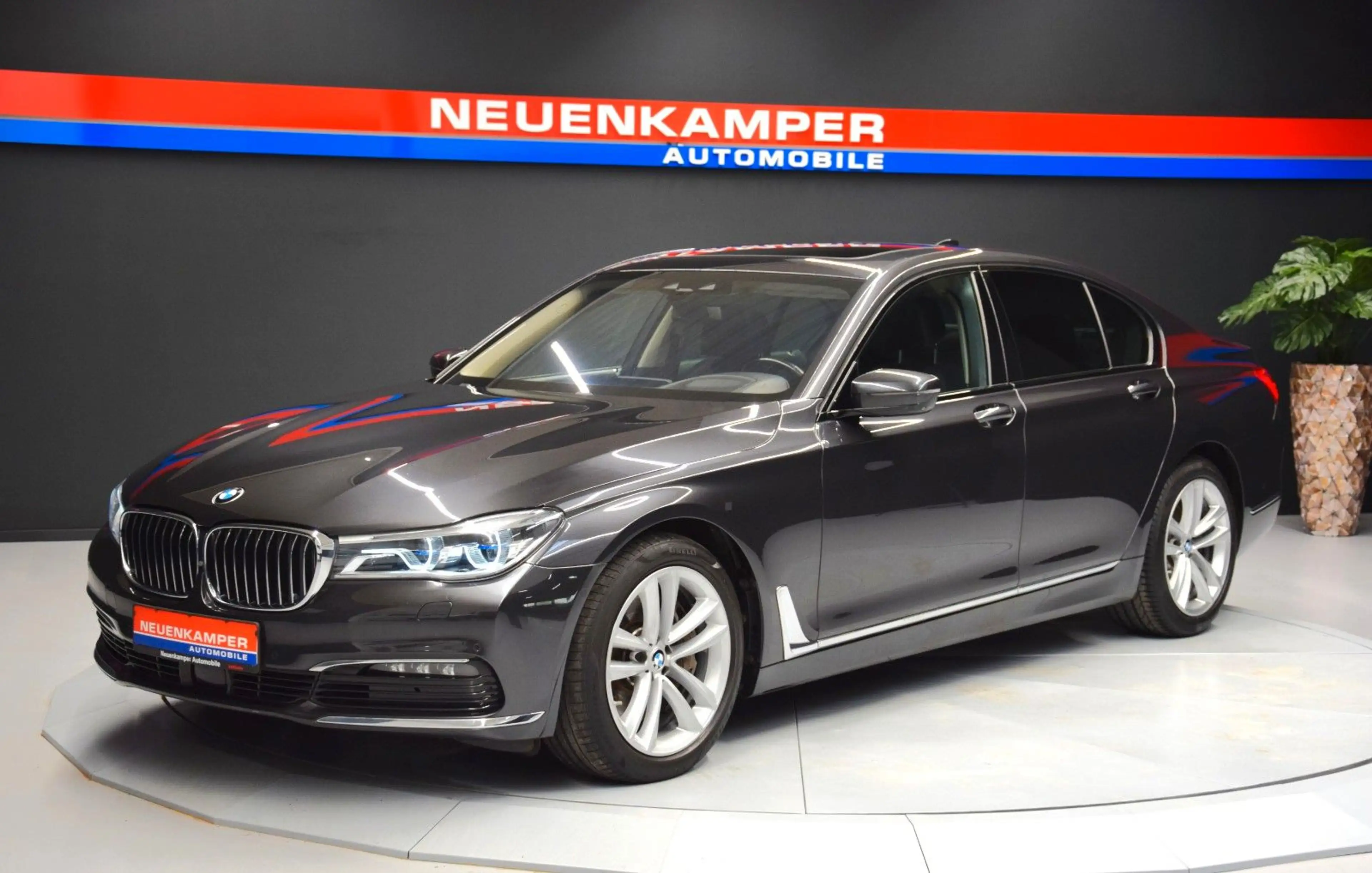 BMW 750 d xDrive HuD Leder ACC Massage H&k Laser Kam