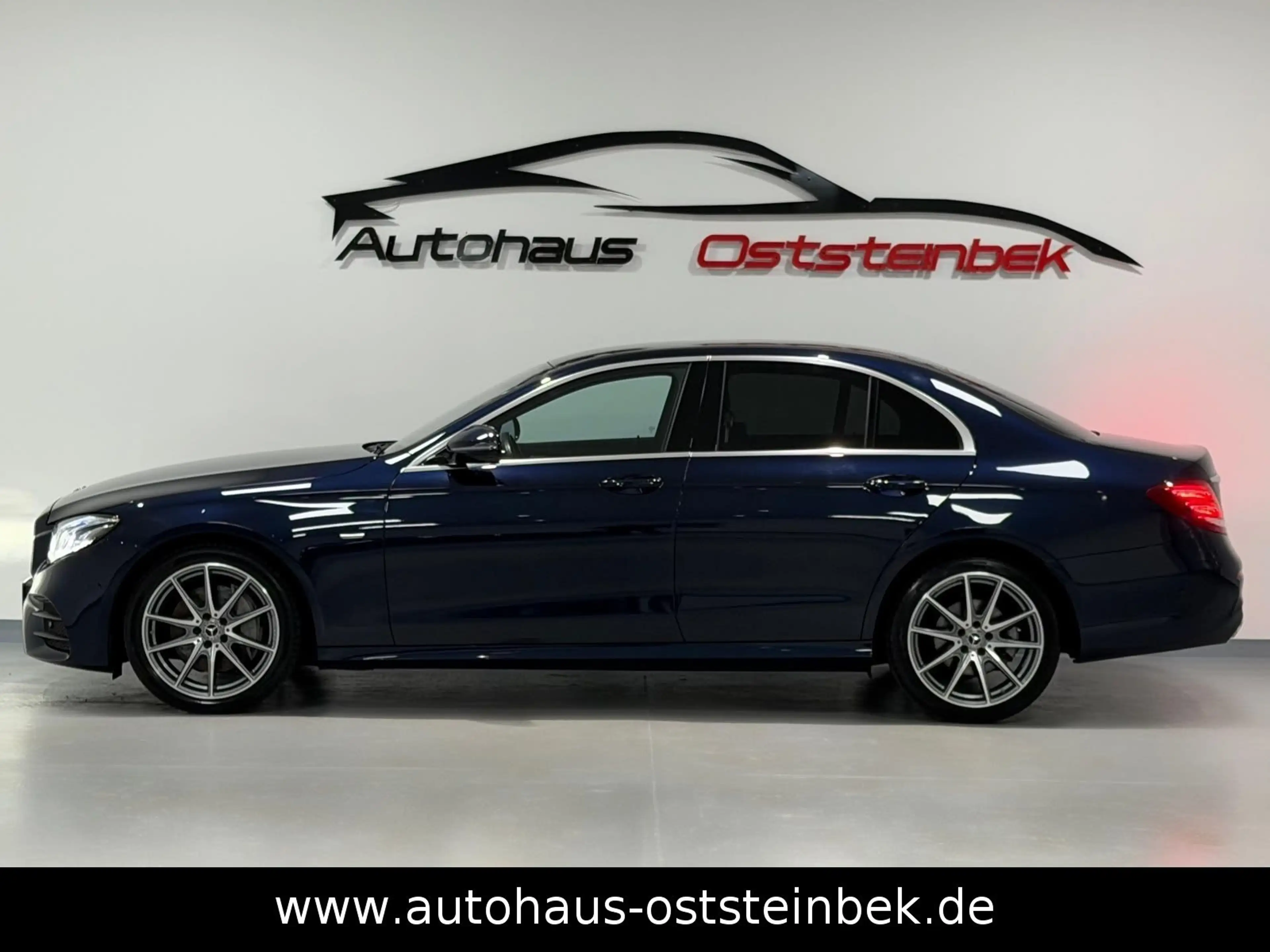 Mercedes-Benz E 220 d AMG-LINE/KAMERA/WIDESC/KEY-LESS/1-HAND/ — photo 6