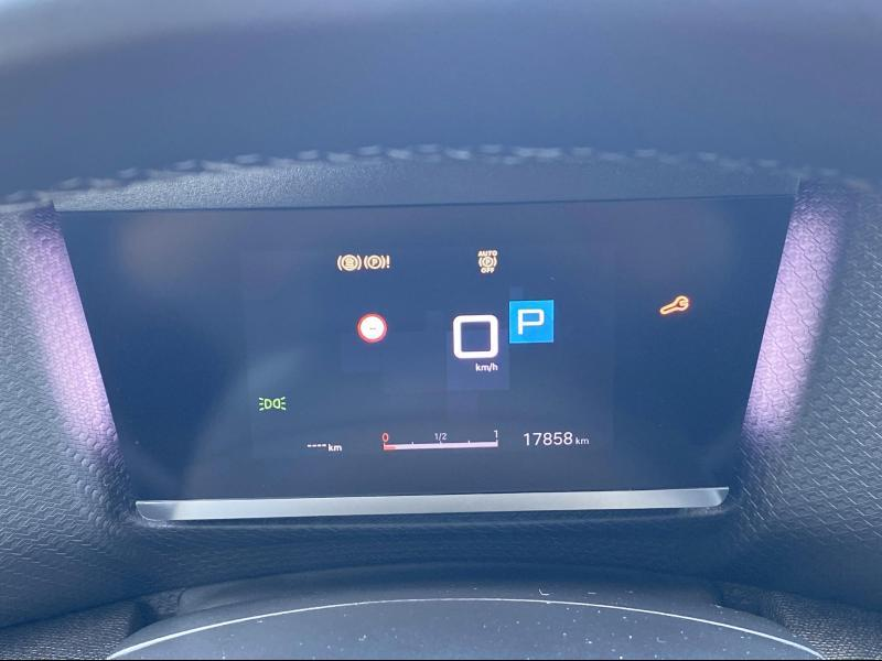 Citroen C4 1.5 BlueHDi 130 EAT8 MAX — photo 12