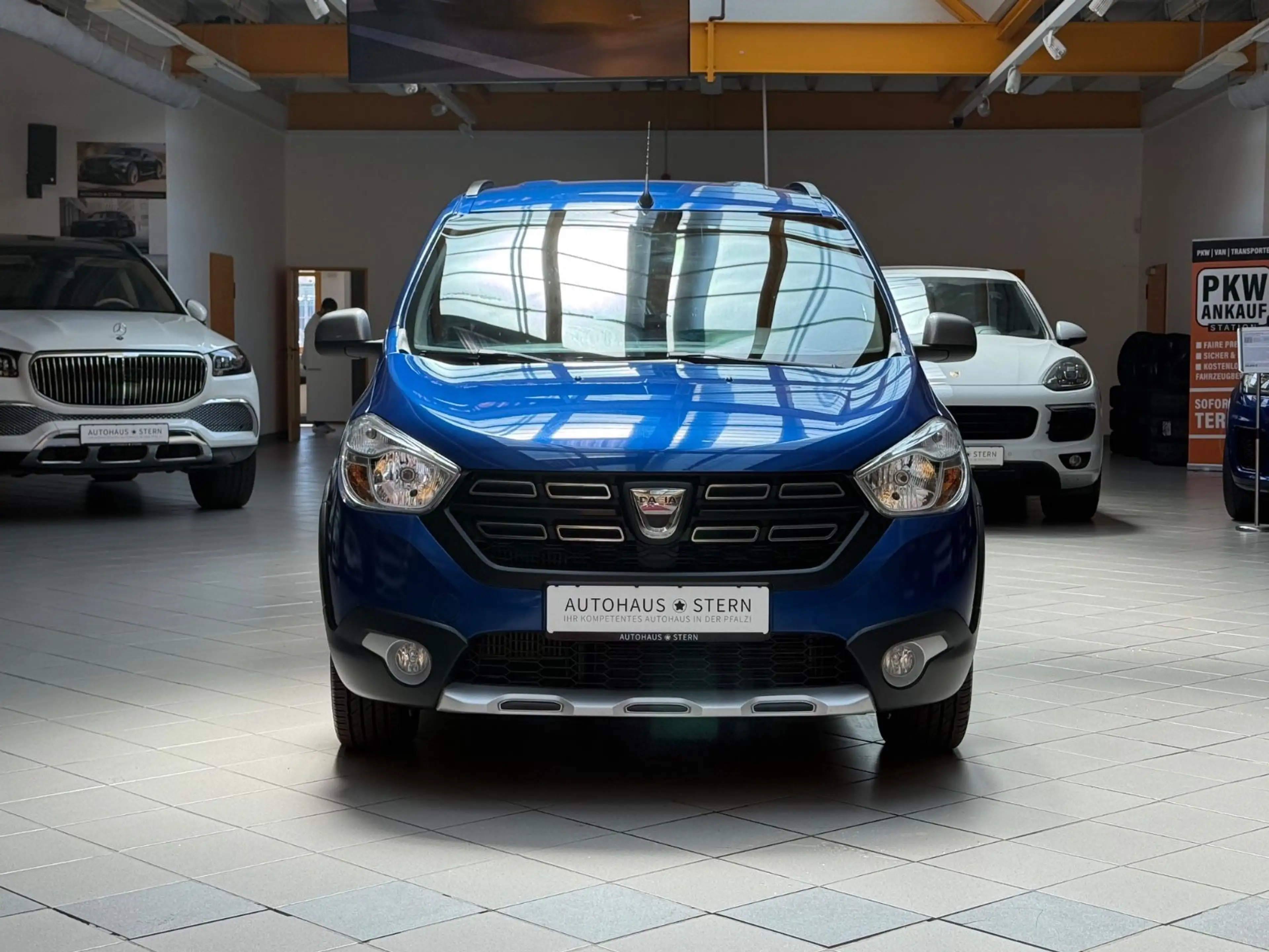 Dacia Lodgy Stepway Plus|7-Sitzer|SHZ|PDC|Kamera|Klima — photo 9