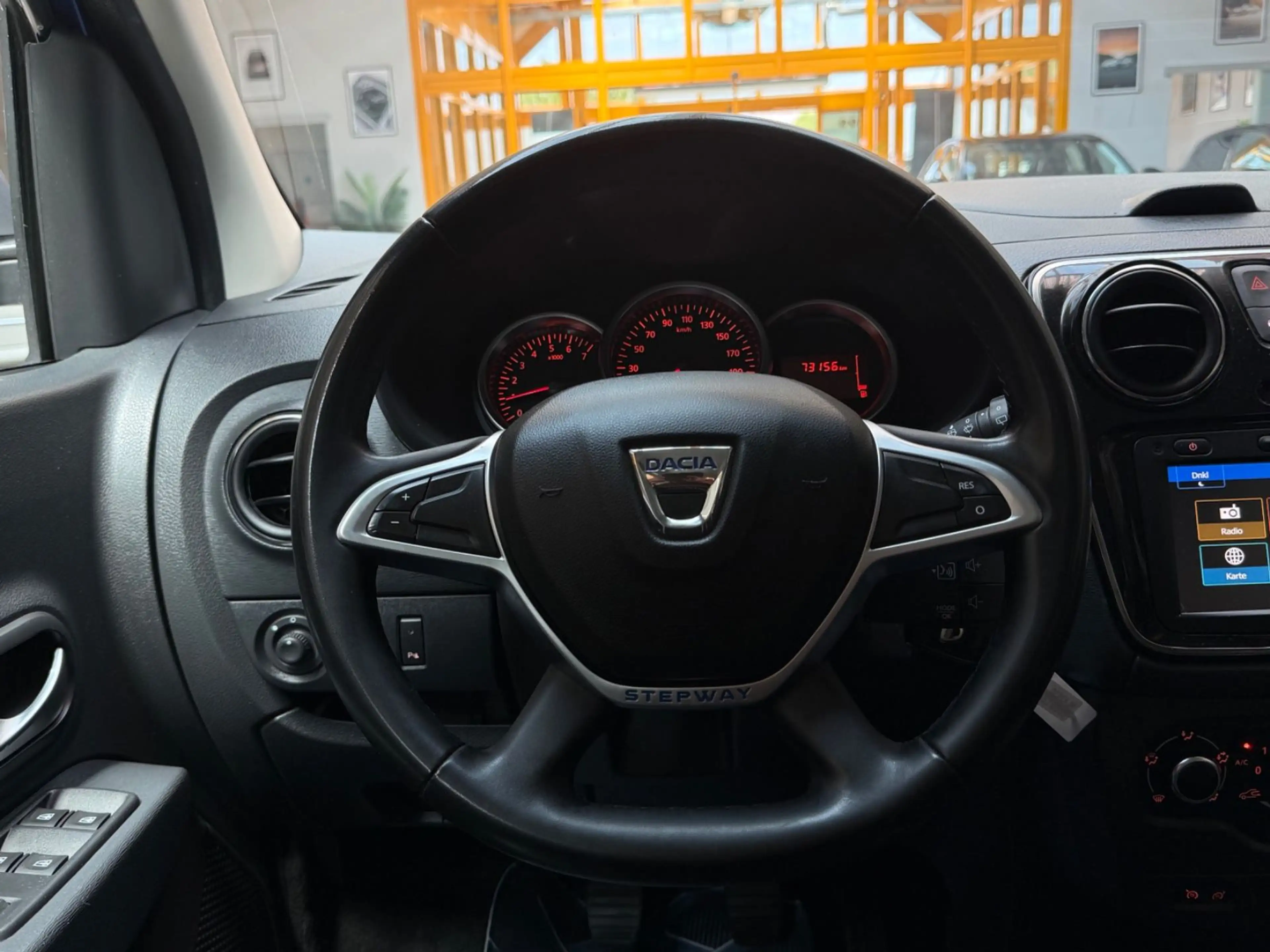 Dacia Lodgy Stepway Plus|7-Sitzer|SHZ|PDC|Kamera|Klima — photo 14