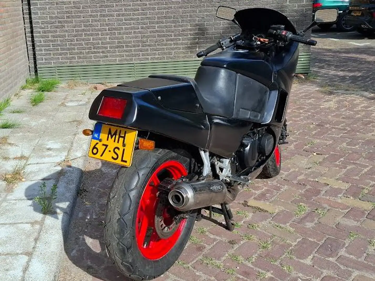 Kawasaki GPX 600 R Zwart - 2