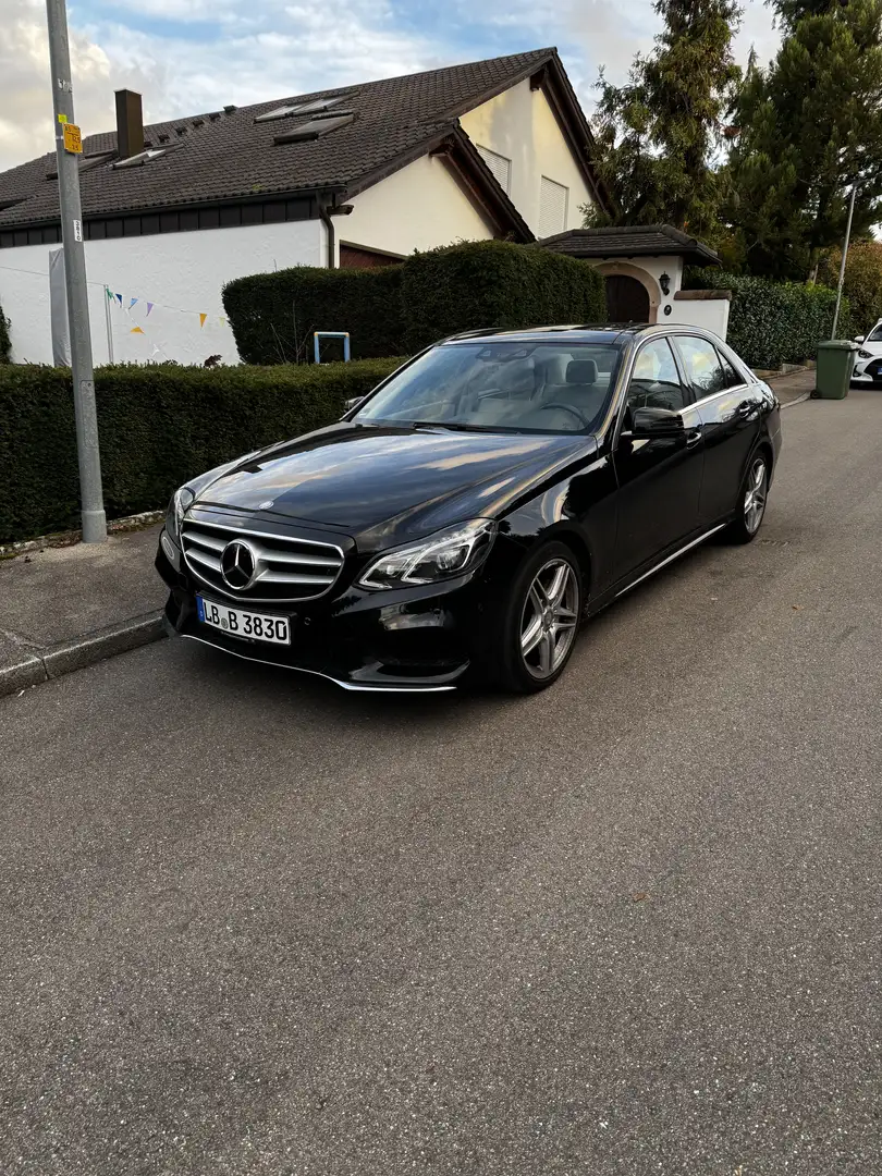 Mercedes-Benz E 400 E 400 4Matic AMG-PAKET, PANORAMADACH Schwarz - 1