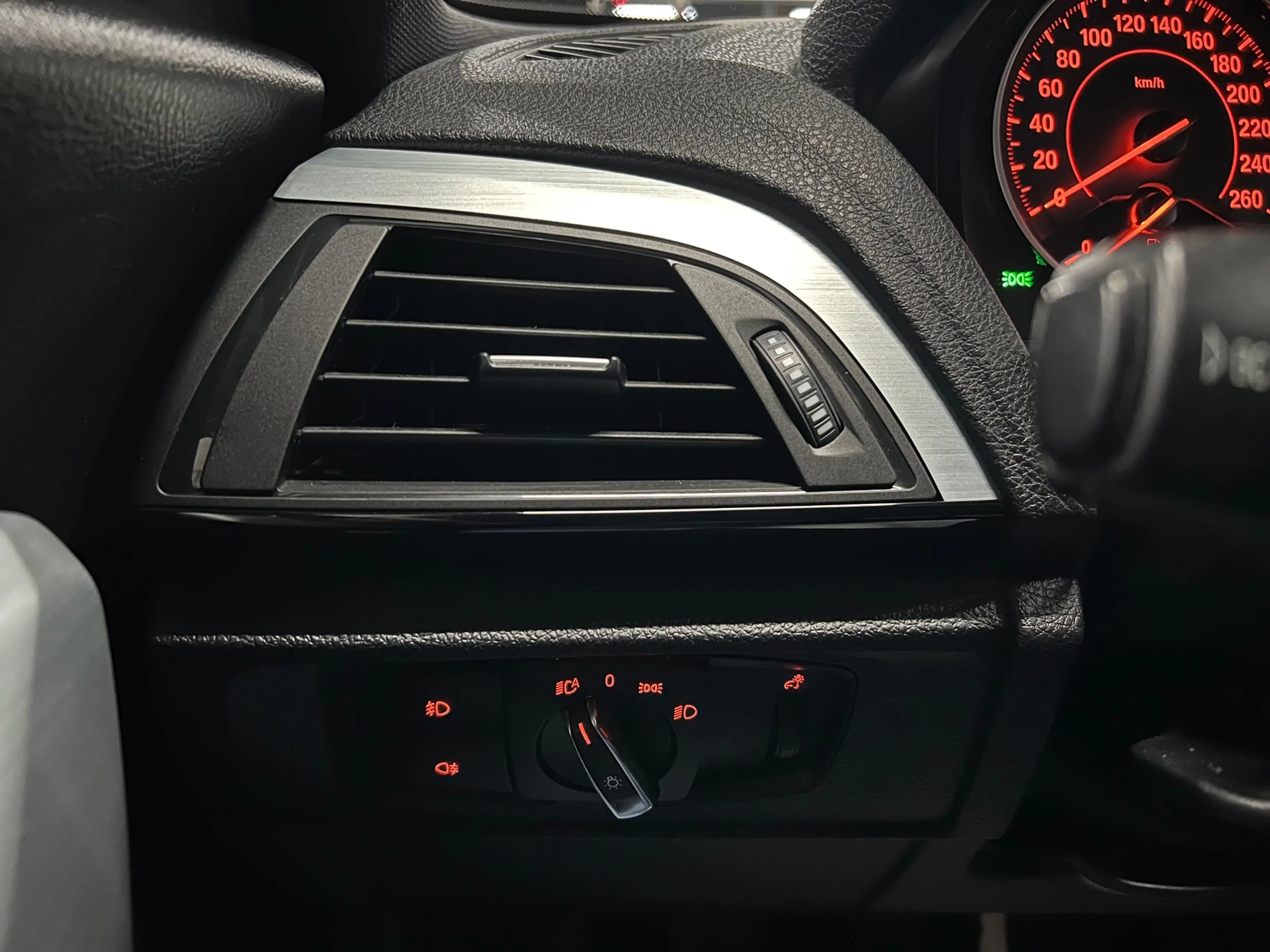 BMW 116 1-serie 116i EDE High Executive Sport XENON / NAVI — photo 19