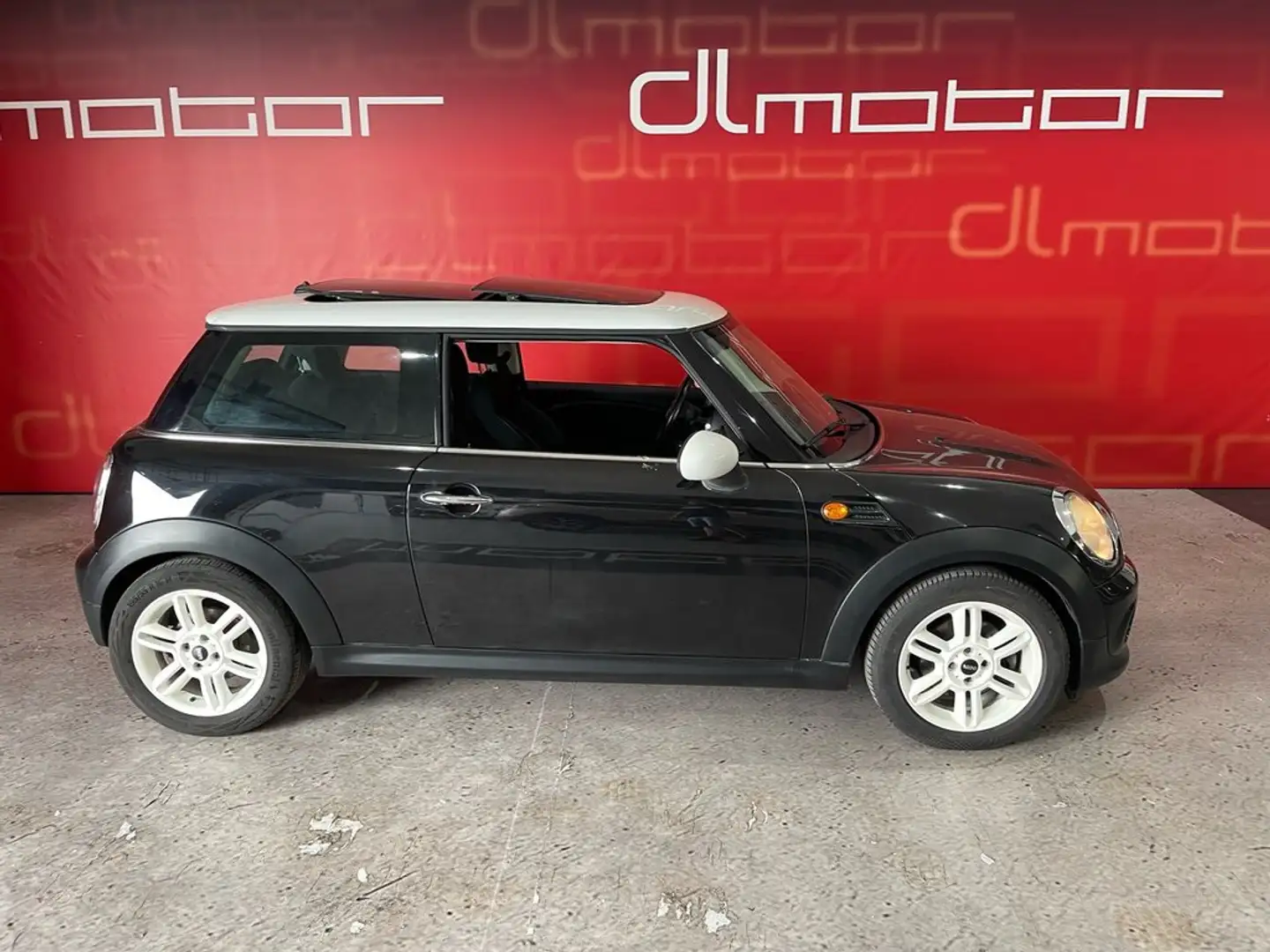 MINI Cooper D Negro - 2