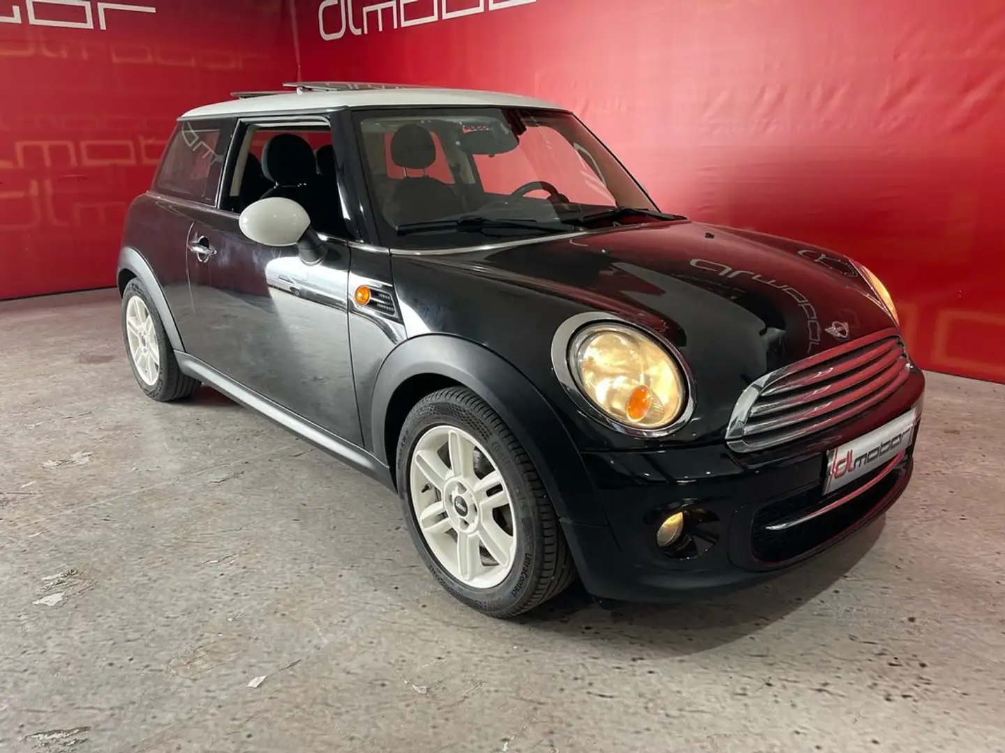 MINI Cooper D Negro - 1
