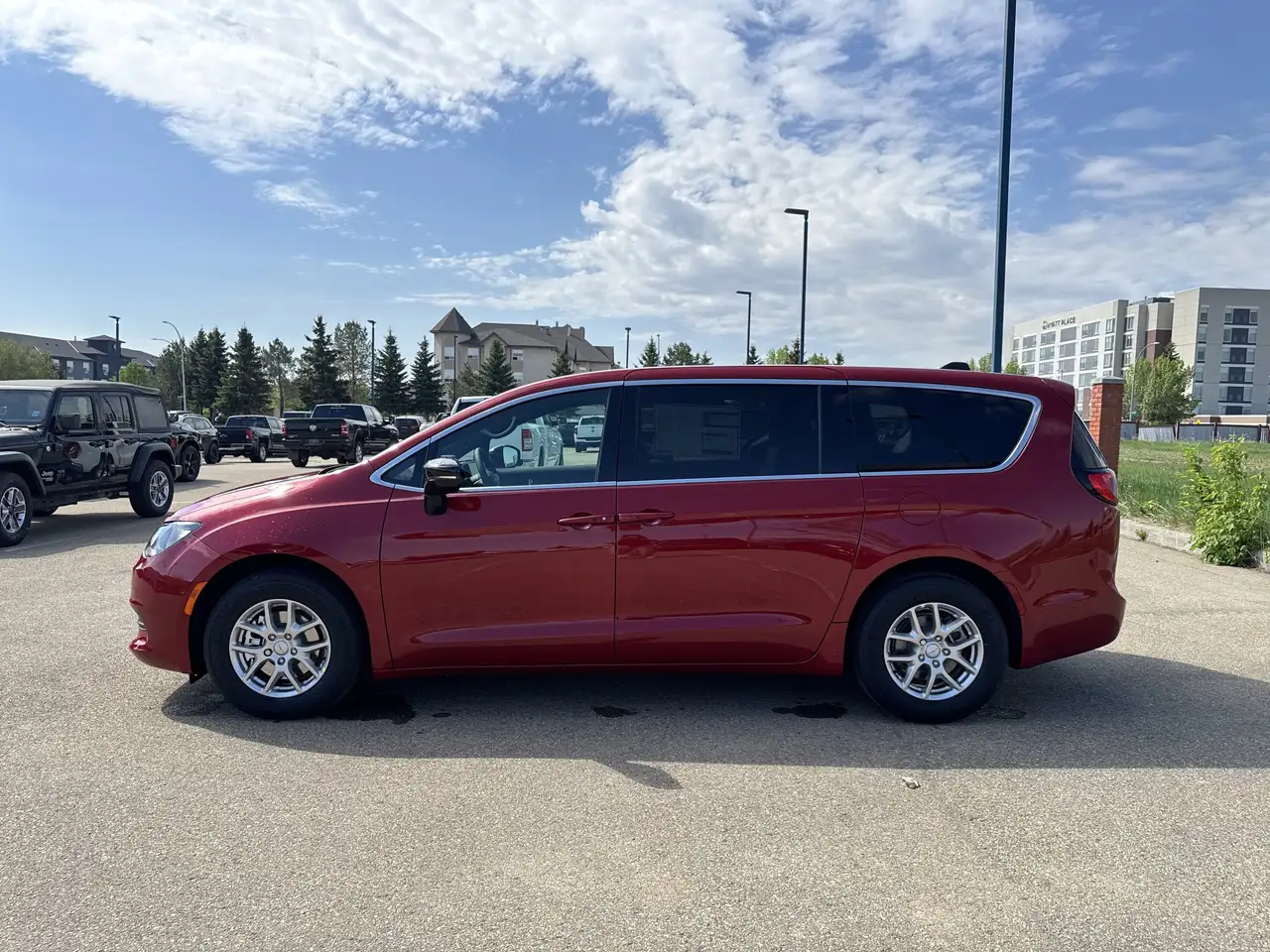 Chrysler Grand Caravan снимка Chrysler Grand Caravan