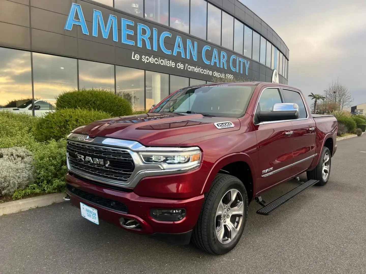 Dodge RAM 1500 CREW LIMITED Rouge - 1