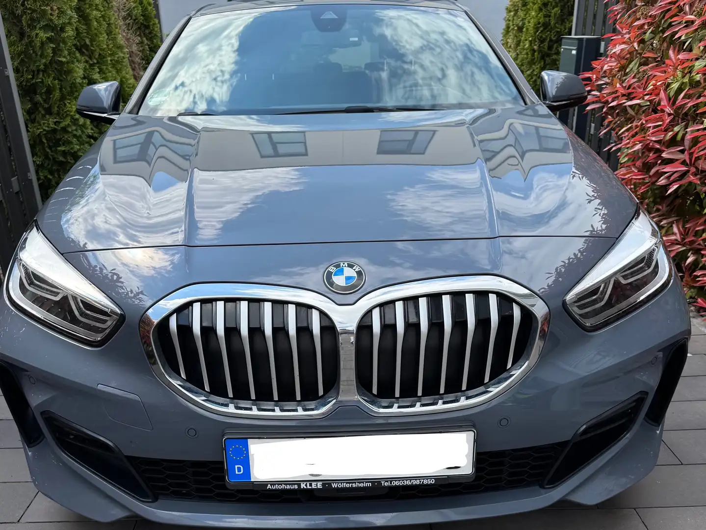 BMW 120 120d xDrive Aut. M Sport Gris - 2