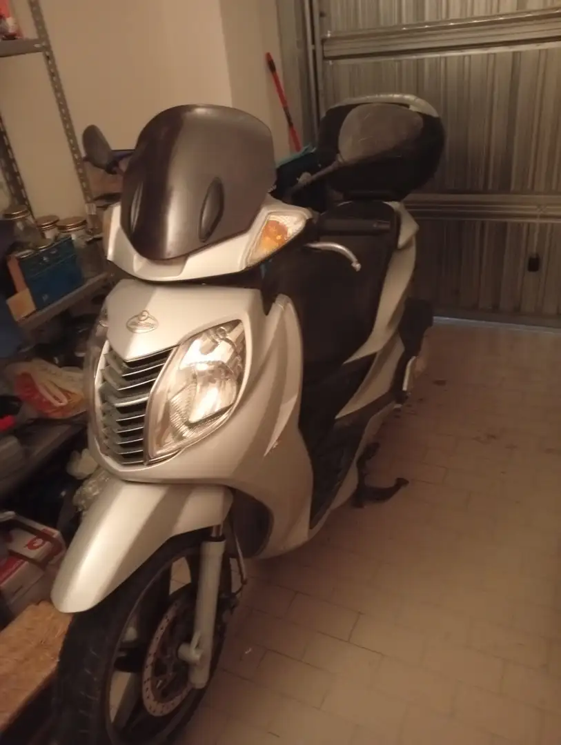 Malaguti Password 250 Ezüst - 1