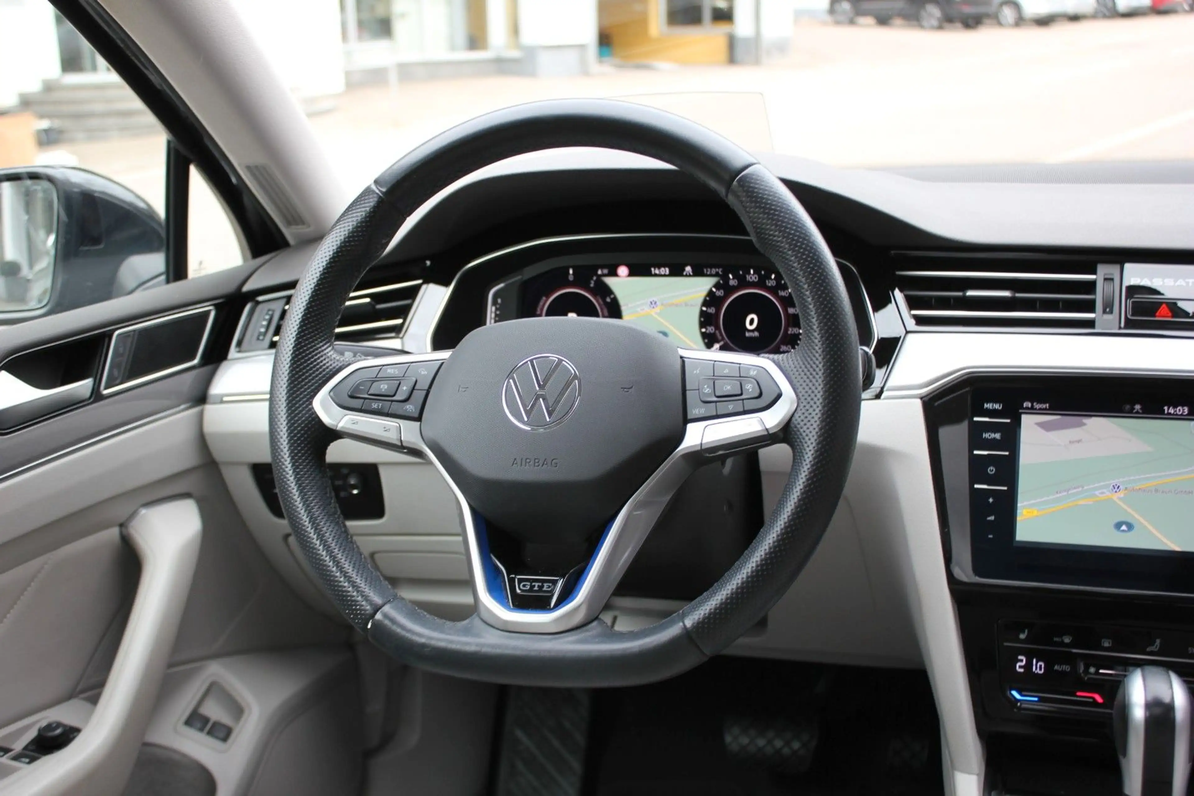 Volkswagen Passat Variant GTE 1.4 TSI eHybrid DSG Navi,LED, — photo 15