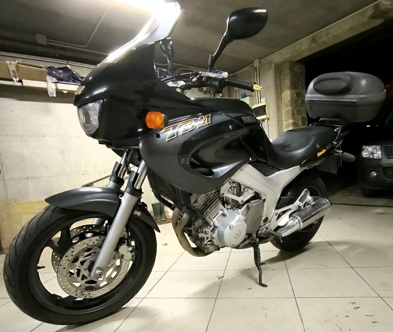 Yamaha TDM 850 Yamaha TDM 850 Černá - 1