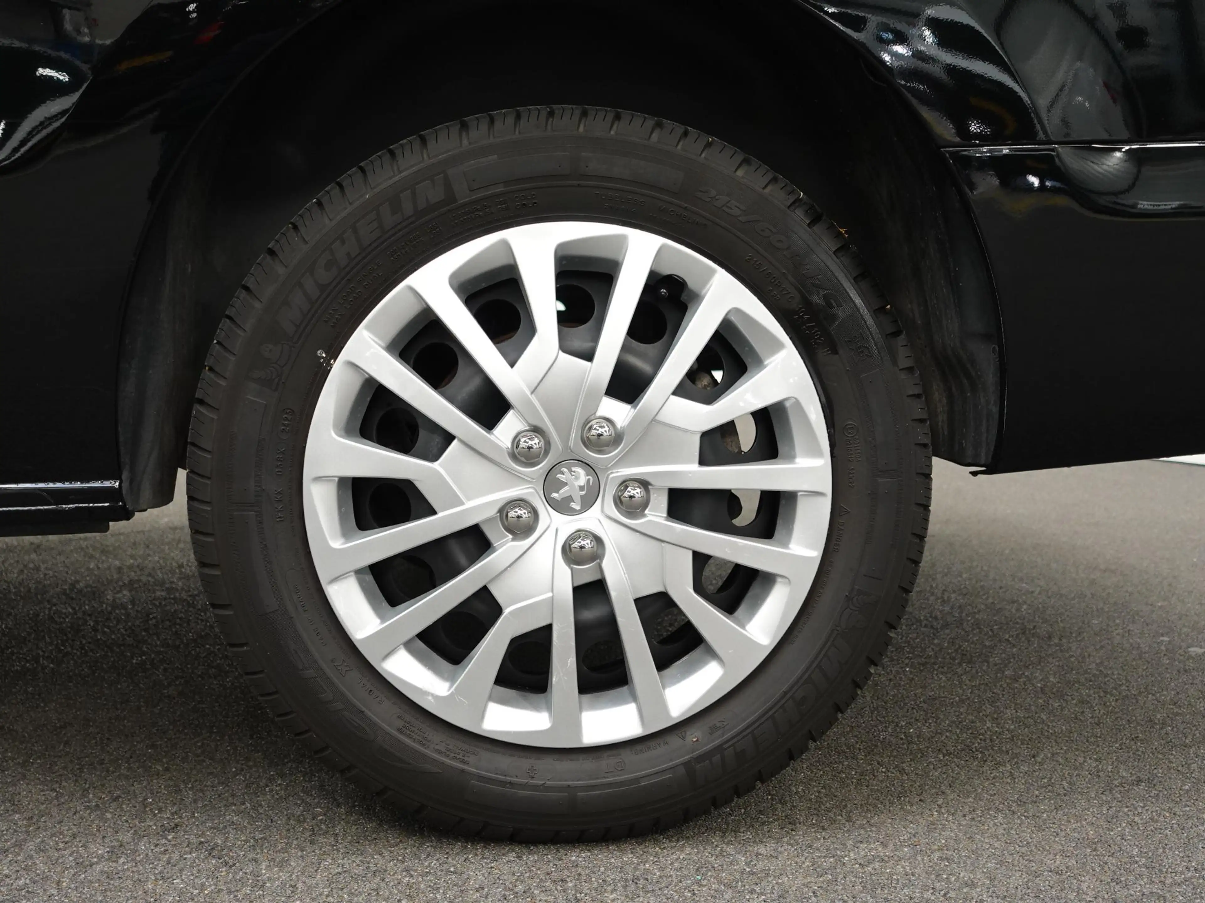 Peugeot Expert 2.0 BlueHDI 145PK Automaat Airco Bluetooth Cruise — photo 6